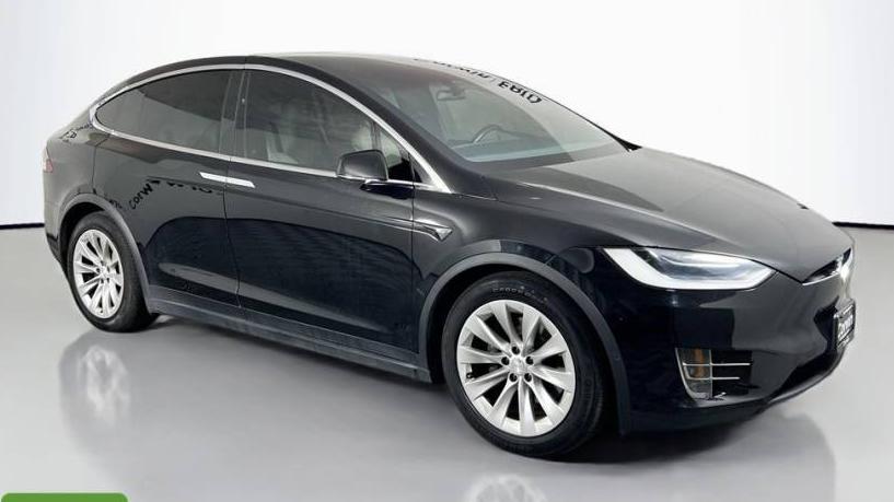 TESLA MODEL X 2017 5YJXCDE25HF050025 image